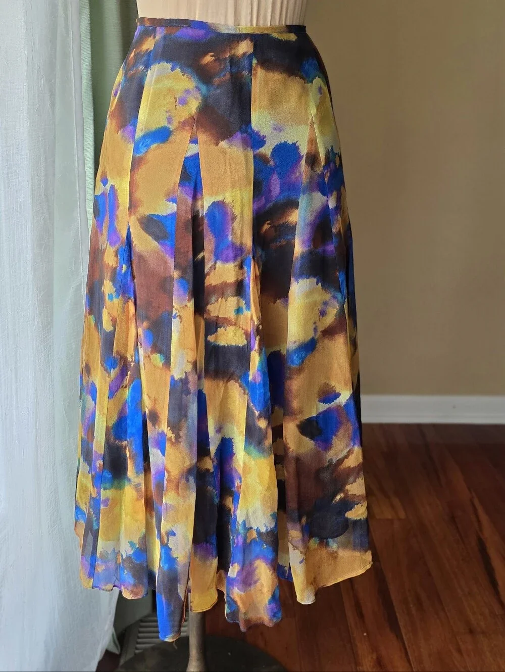 100% Silk Pleated Midi Skirt Petite 6P Abstract Blue Gold Brown Jones New York